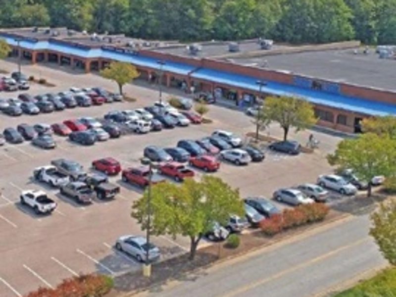 Retail shopping center in Richmond, VA